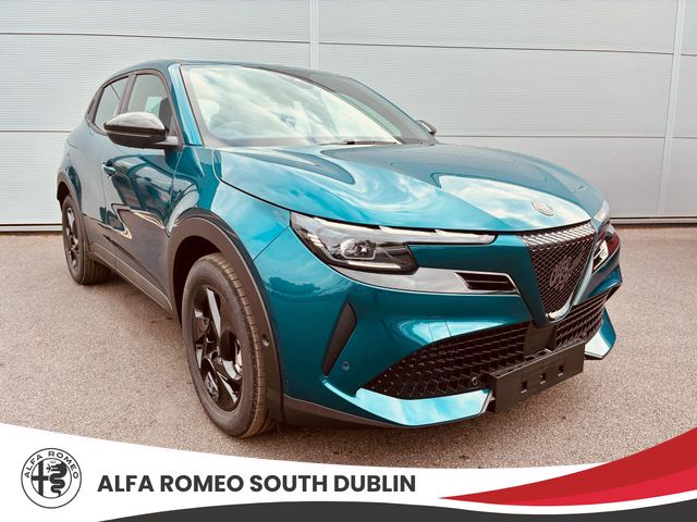 Image for 2025 Alfa Romeo Junior Ibrida + Tech pack