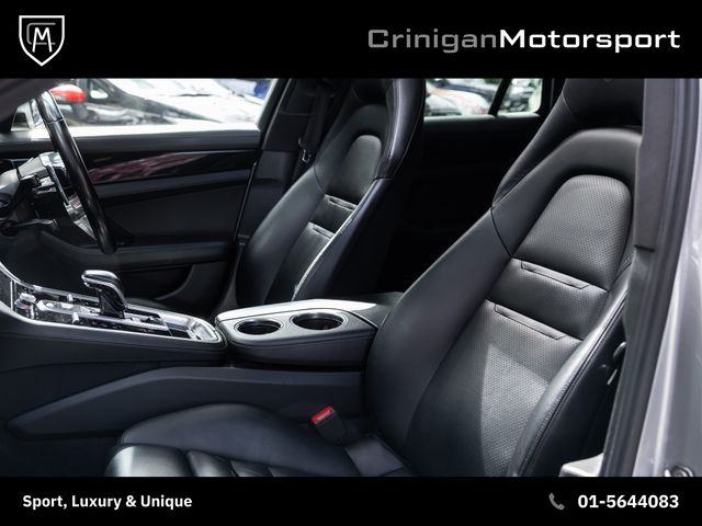 Image for 2017 Porsche Panamera 4 E-Hybrid Sport Turismo