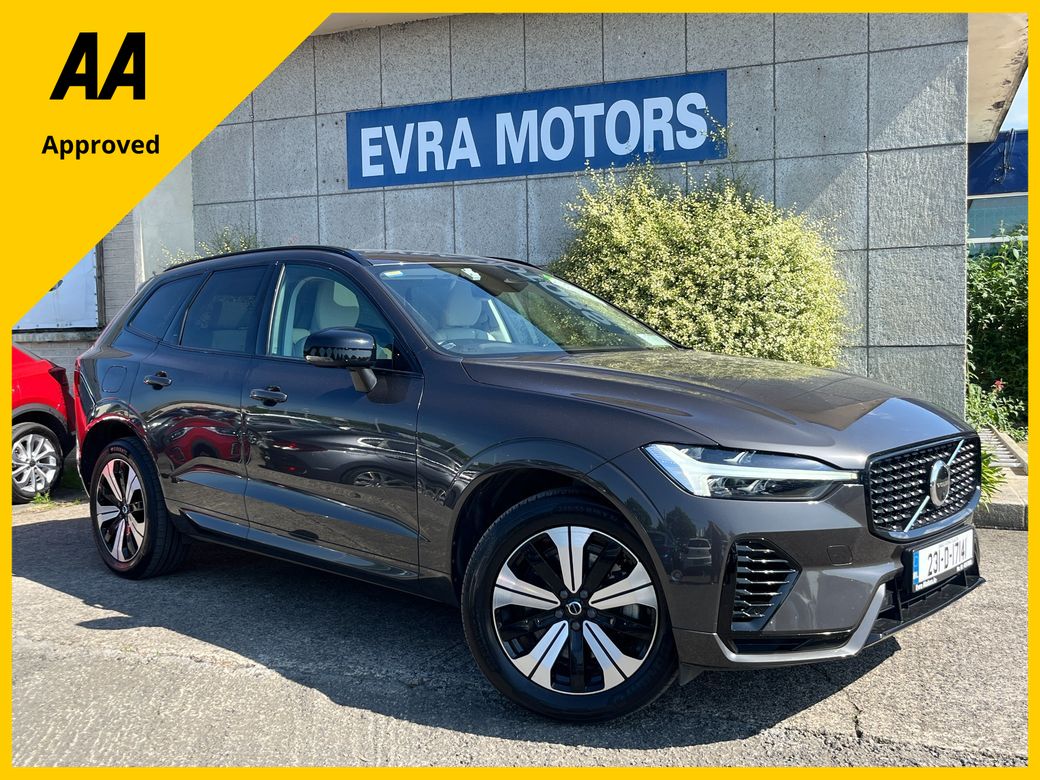 Image for 2023 Volvo XC60 T6 PHEV PLUS DARK AWD AUTOMATIC HYBRID 2.0 PETROL //HIGH SPEC//FULL LEATHER HEATED SEATS//PANORAMIC GLASS ROOF//360 PARKING CAMERAS//KEYLESS ENTRY//ADAPTIVE CRUISE CONTROL//