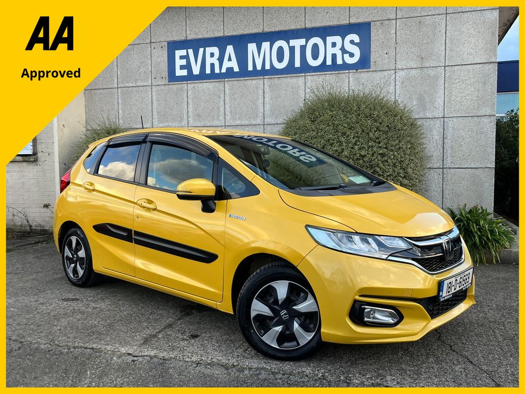 Image for 2018 Honda Fit AUTOMATIC HYBRID 1.5 PETROL //LOW MILES//KEYELSS ENTRY//ADAPTIVE CRUISE CONTROL//REVERSE CAMERA//
