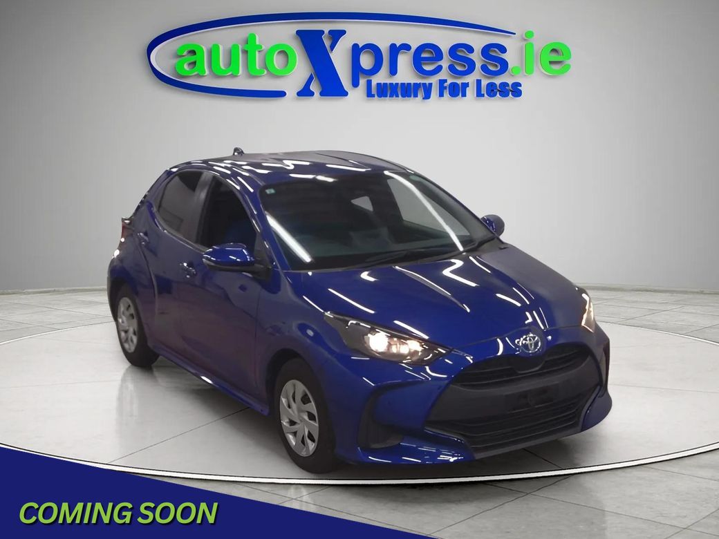 Image for 2021 Toyota Yaris 1.5 HYBRID X Automatic, Reversing camera