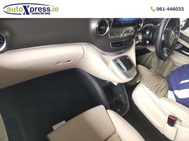 Image for 2023 Mercedes-Benz V Class 220D AVANTGARDE LONG AMG-LINE, 7 SEATS , Ultra Low mileage