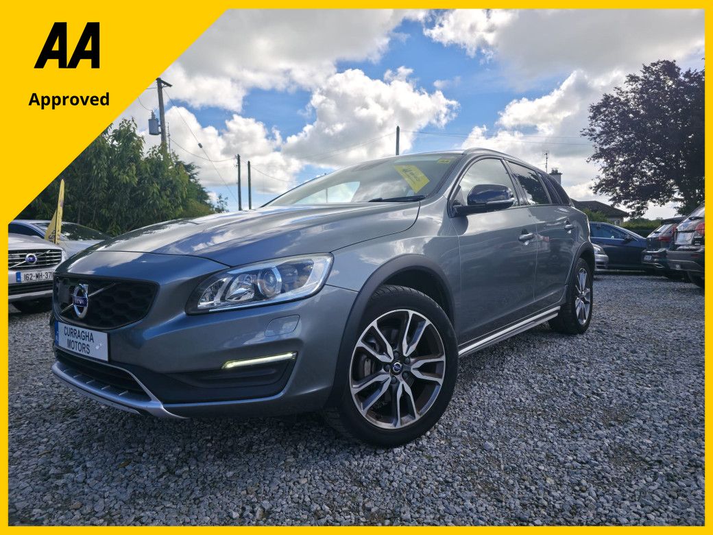 Image for 2018 Volvo V60 Cross Country 