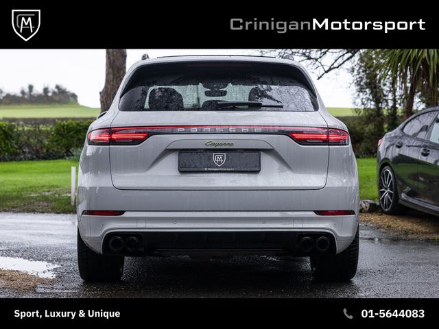 Image for 2023 Porsche Cayenne Platinum E-Hybrid 