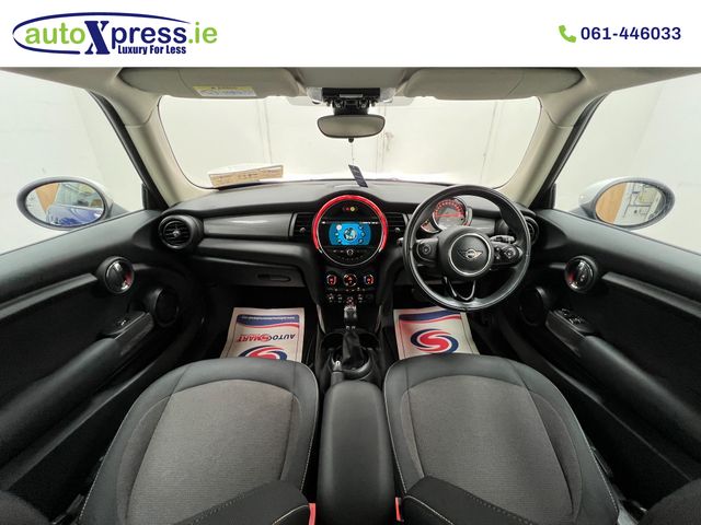 Image for 2018 Mini Cooper D 1.5 Automatic, Reversing camera