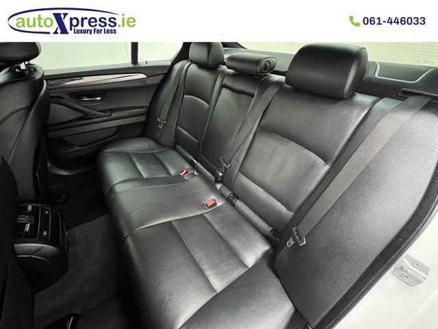 Image for 2016 BMW 5 Series 523D xDrive M SPORTS Automatic, Reversing camera