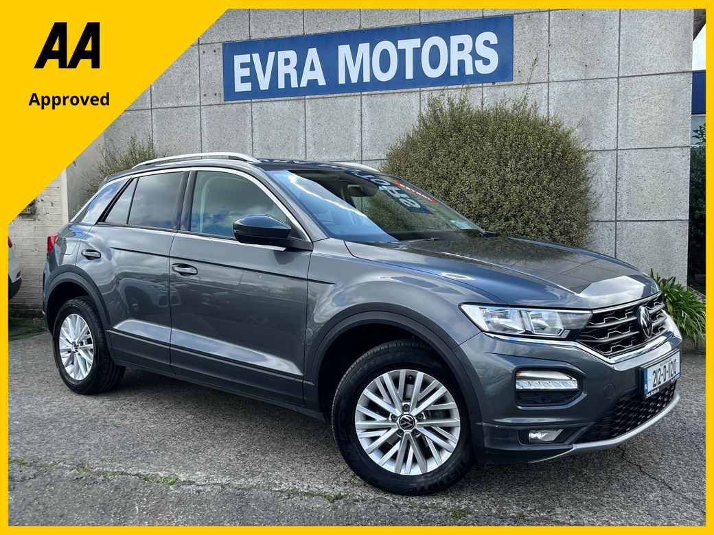 Image for 2021 Volkswagen T-Roc DESIGN 1.0 TSI MANUAL PETROL //REVERSE CAMERA//CARPLAY//ADAPTIVE CRUISE CONTROL//