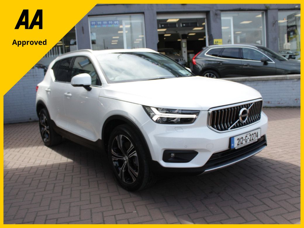 Image for 2021 Volvo XC40 1.5 INSCRIPTION PRO T5 RECHARGE FWD 5DR AUTO // WITH ONLY 69, 000 KM'S // BUY WITH CONFIDENCE AA AND SIMI APPROVED DEALER 2026 // FINANCE ARRANGED // ALL TRADE INS WELCOME //
