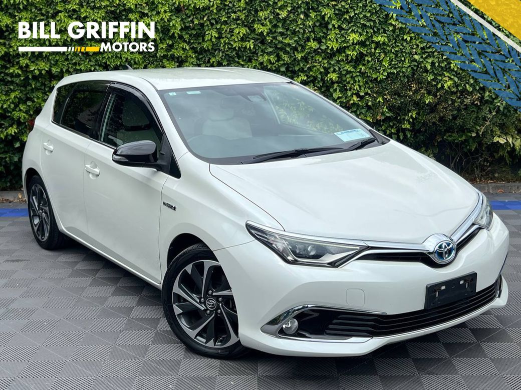 Image for 2017 Toyota Auris 1.8 HYBRID AUTO // DIAMOND CUT ALLOYS // LANE ASSIST // REVERSE CAMERA