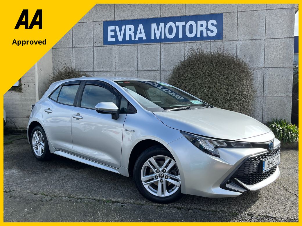 Image for 2019 Toyota Corolla LUNA HYBRID AUTOMATIC 1.8 PETROL //REVERSE CAMERA//ADAPTIVE CRUISE CONTROL//CARPLAY//