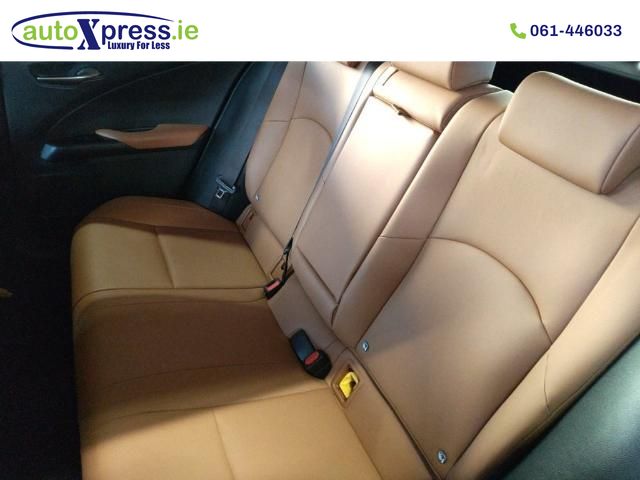 Image for 2021 Lexus UX 250H 2.0 Hybrid VERSION C Leather Pack