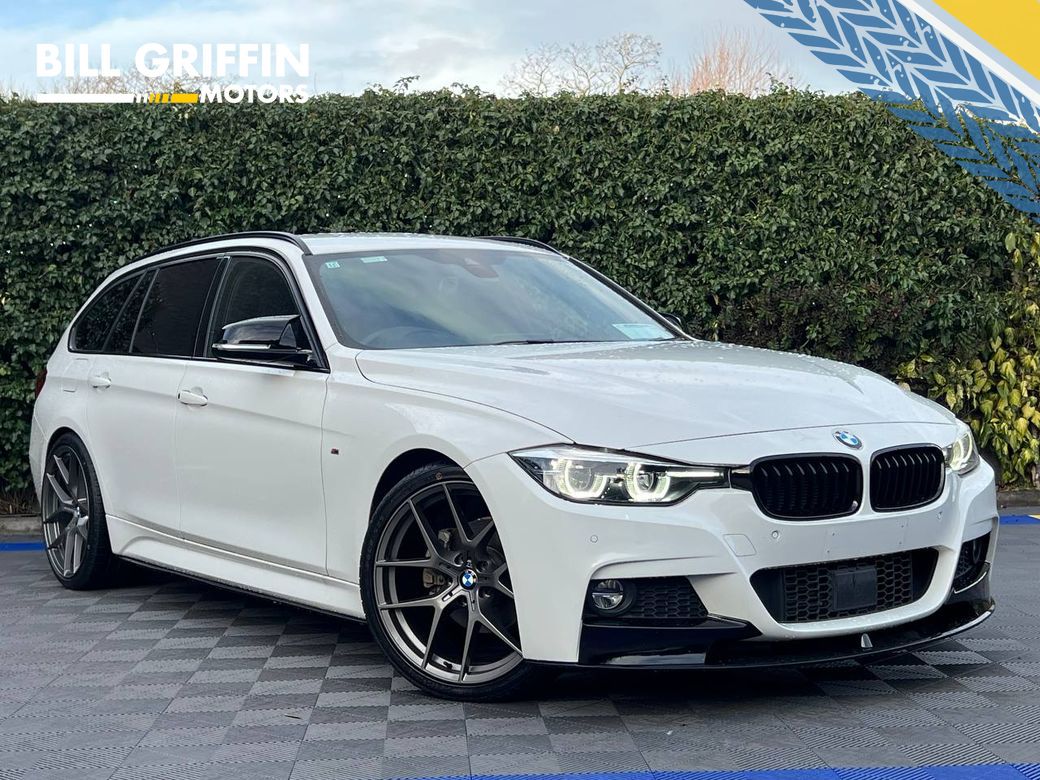 Image for 2017 BMW 3 Series 320d M-SPORT COMPETITION PACKAGE TOURING // 20" COMPETITION ALLOYS // LEATHER HEATED SEATS // BLUETOOTH MUSIC