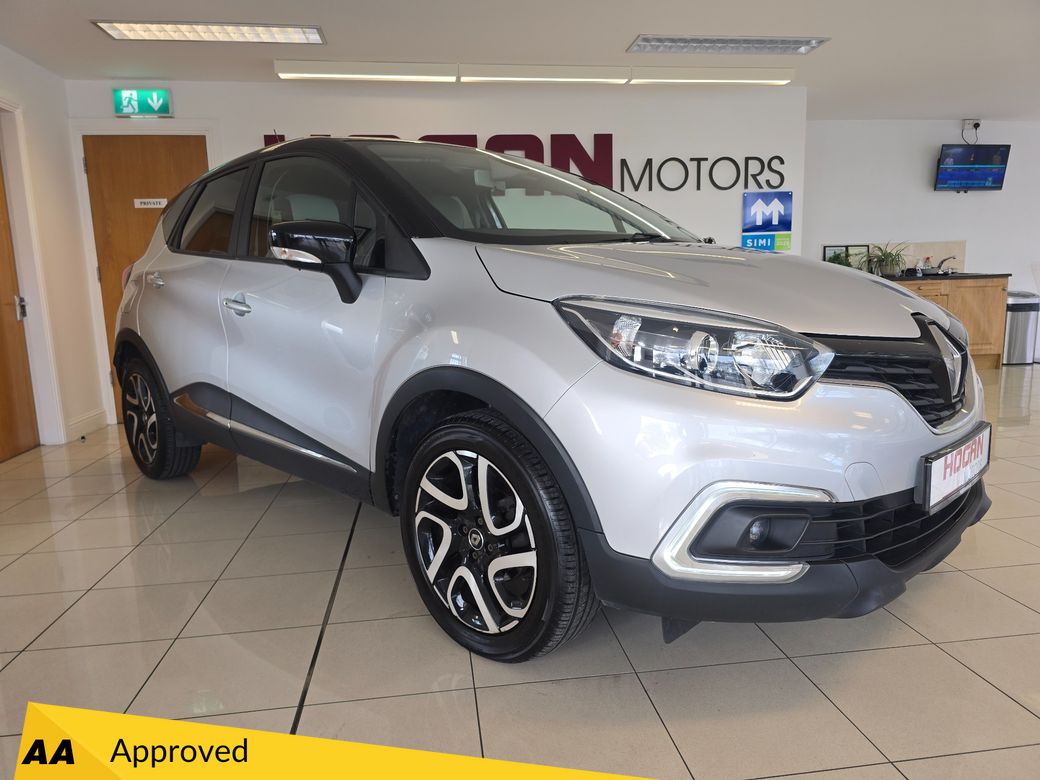 Image for 2020 Renault Captur Iconic TCE 5DR H/B