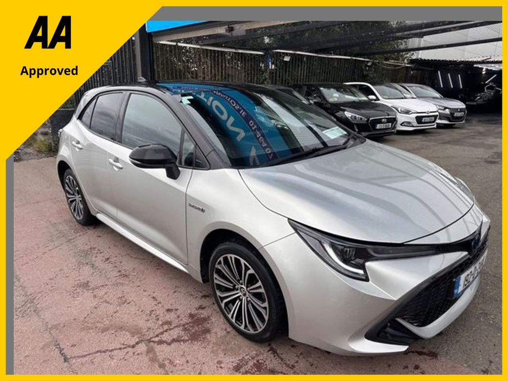 Image for 2019 Toyota Corolla LUNA SPORT, HYBRID, AUTO, LOW MILEAGE, FINANCE, WARRANTY, 5 STAR REVIEWS