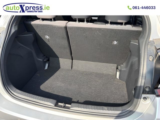 Image for 2021 Toyota Yaris 1.5 HYBRID X Automatic, Reversing camera