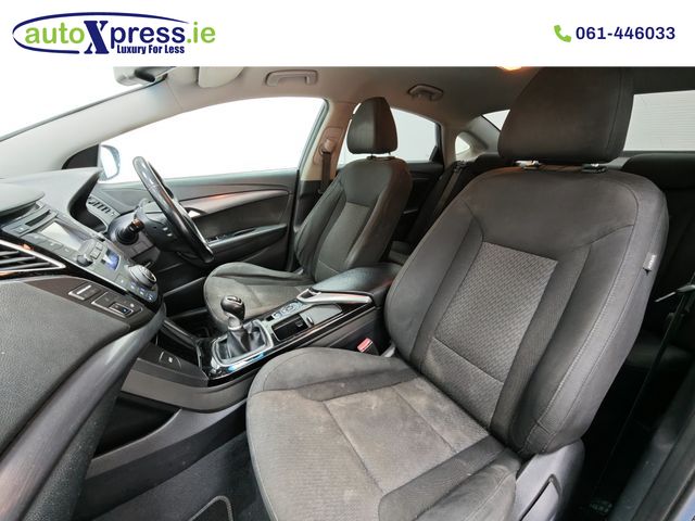 Image for 2016 Hyundai i40 Salon Executive, Reversing camera