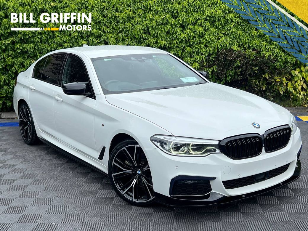 Image for 2019 BMW 5 Series 523d XDRIVE M-SPORT COMPETITION 2.0 D // HEADS-UP DISPLAY // NEW 20" M5 COMP ALLOYS // SUEDE M-SPORT INTERIOR