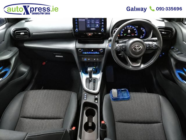 Image for 2023 Toyota Yaris Cross 1.5 HYBRID Z, Low mileage, 360° Camera