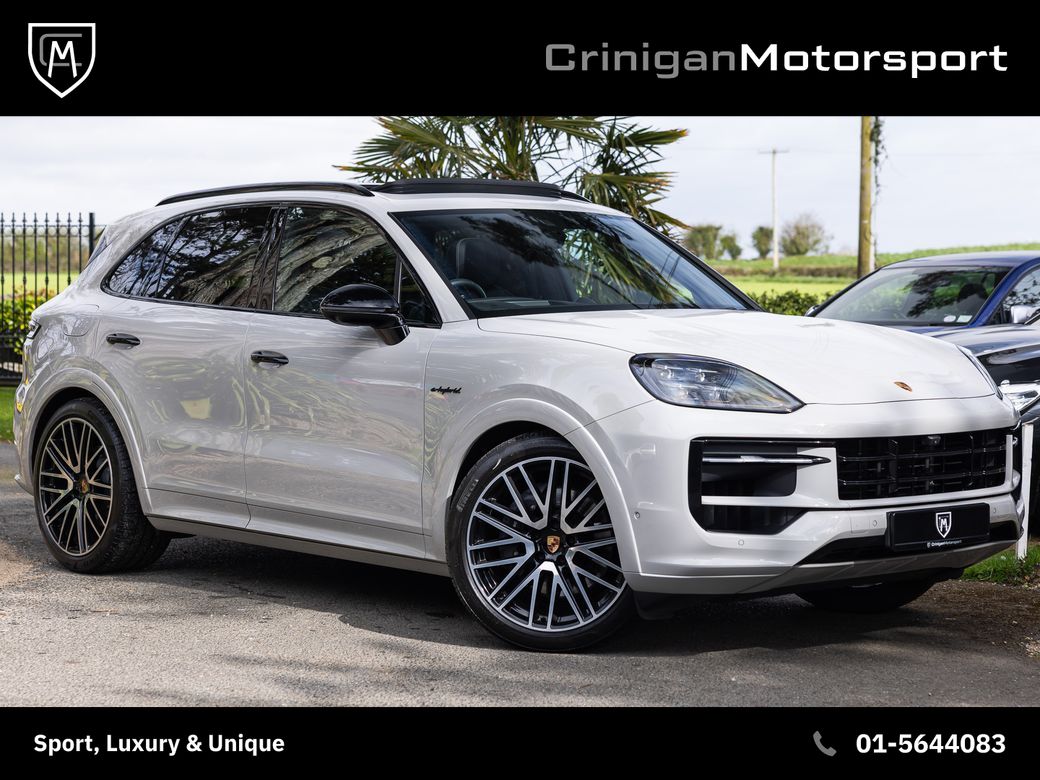 Image for 2025 Porsche Cayenne V6 E-Hybrid Exclusive Manufaktur
