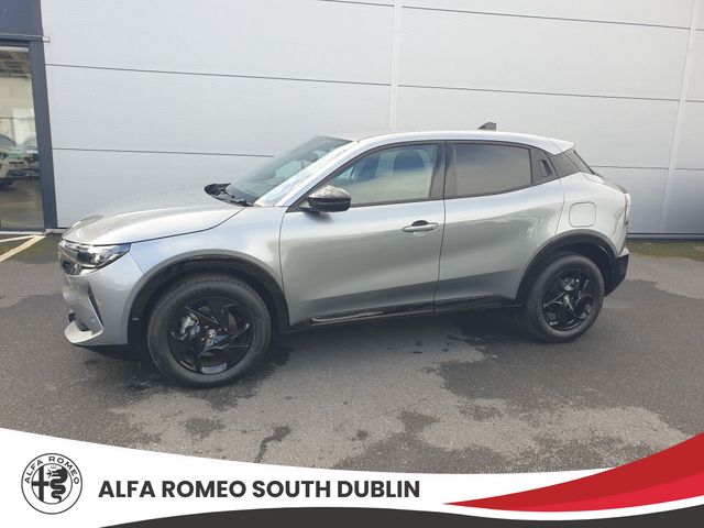 Image for 2026 Alfa Romeo Junior 262D Ibrida "Premium + Tech" 1.2 Mild-Hybrid Automatic