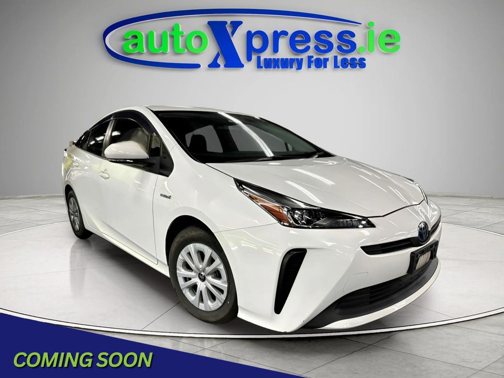 Image for 2019 Toyota Prius E, Hybrid, Automatic, Reverse camera
