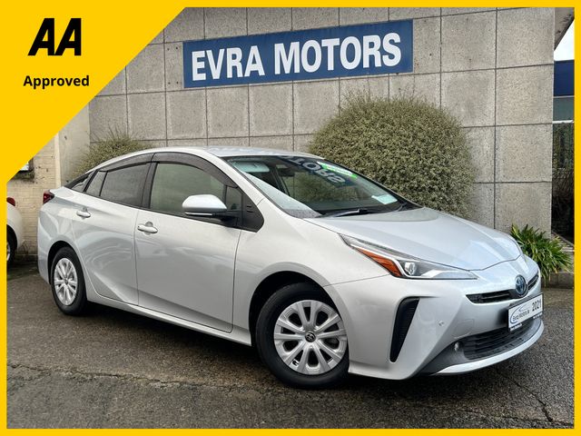Image for 2021 Toyota Prius S 4WD AUTOMATIC HYBRID 1.8 PETROL //KEYLESS ENTRY//REVERSE CAMERA//ADAPTIVE CRUISE CONTROL//
