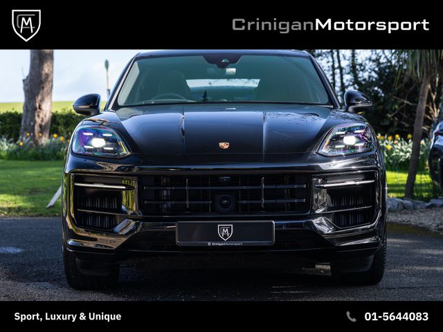 Image for 2025 Porsche Cayenne S E-Hybrid Coupe
