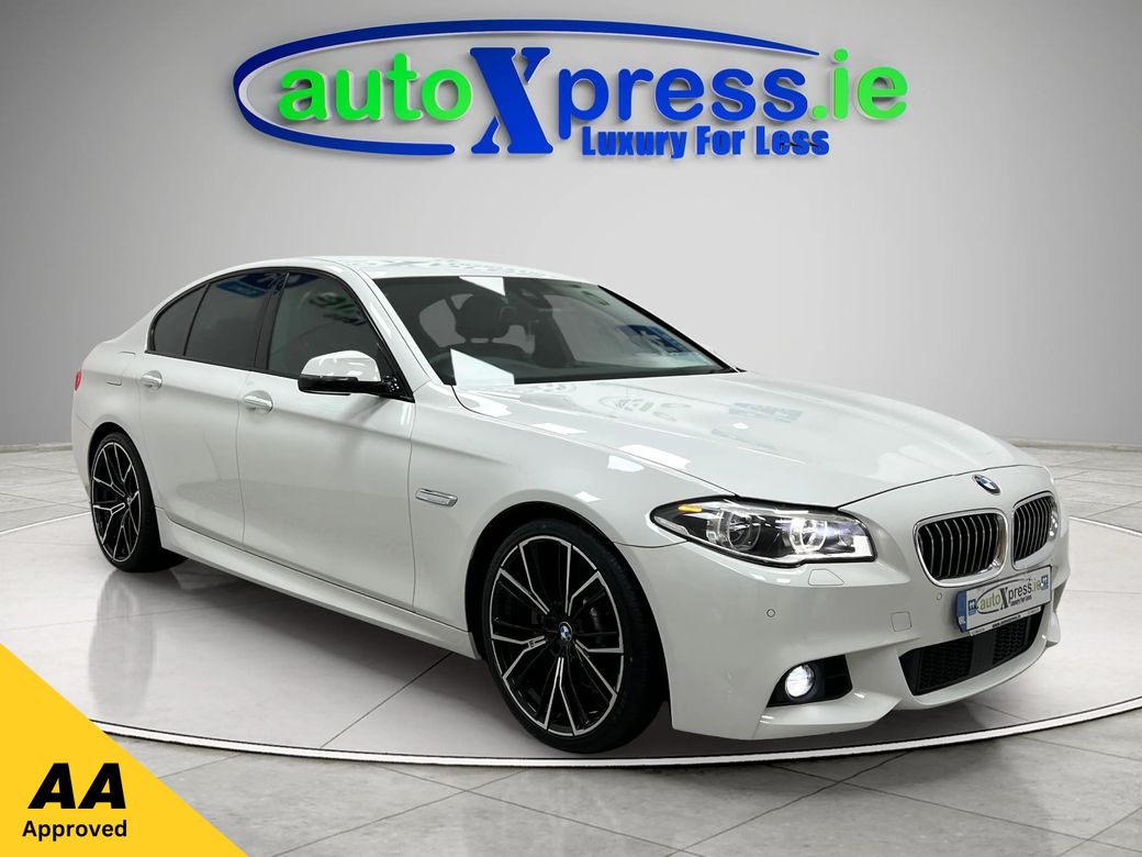 Image for 2016 BMW 5 Series 523D xDrive M SPORTS Automatic, Reversing camera