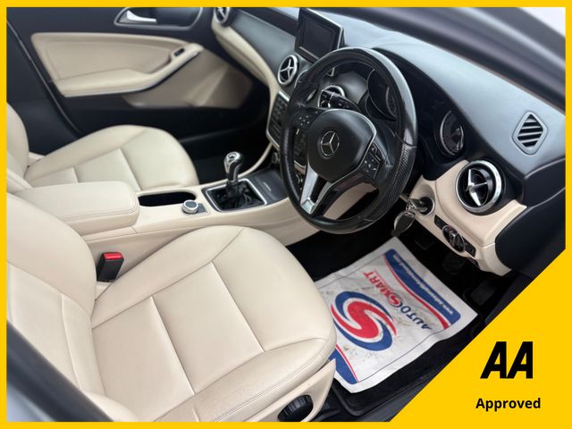 Image for 2015 Mercedes-Benz GLA Class 200 CDI Urban 