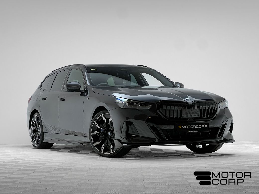 Image for 2025 BMW 5 Series 530E TOURING M SPORT