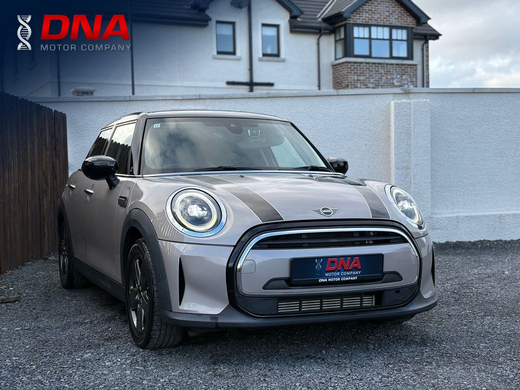 Image for 2021 Mini Cooper AUTOMATIC - LOW KMS
