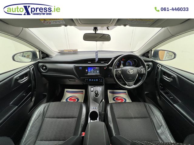 Image for 2016 Toyota Auris 1.8 Automatic, Hybrid, Reversing camera