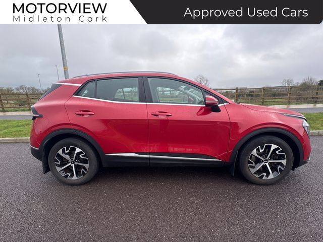 Image for 2022 Kia Sportage Premium Spec 1.6d 18inch alloys , **warranty till 2029** Multi-Function Steering Wheel, Climate Control, Lane Departure Warning, Rear Parking Sensors