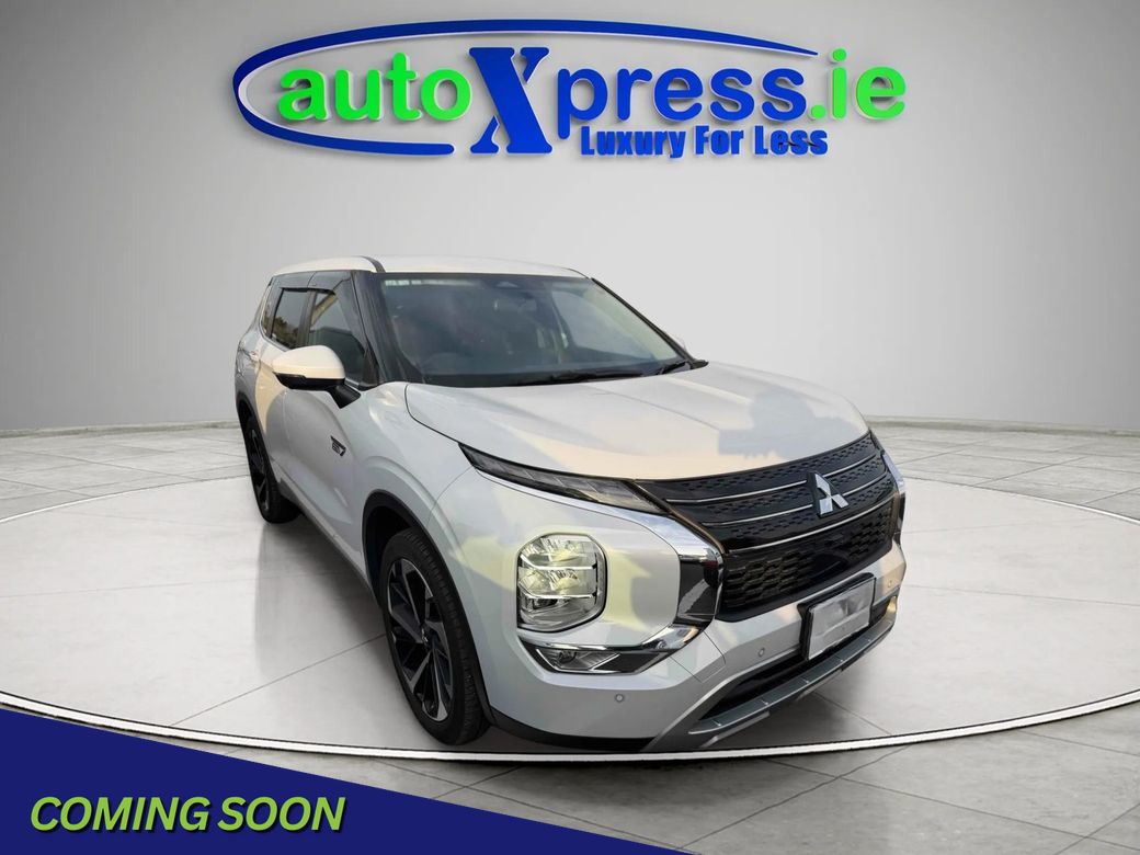 Image for 2021 Mitsubishi Outlander PHEV 4WD G, Automatic, Reversing camera