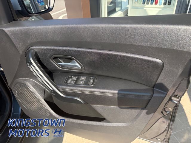 Image for 2022 Dacia Duster Prestige Blue Commercial