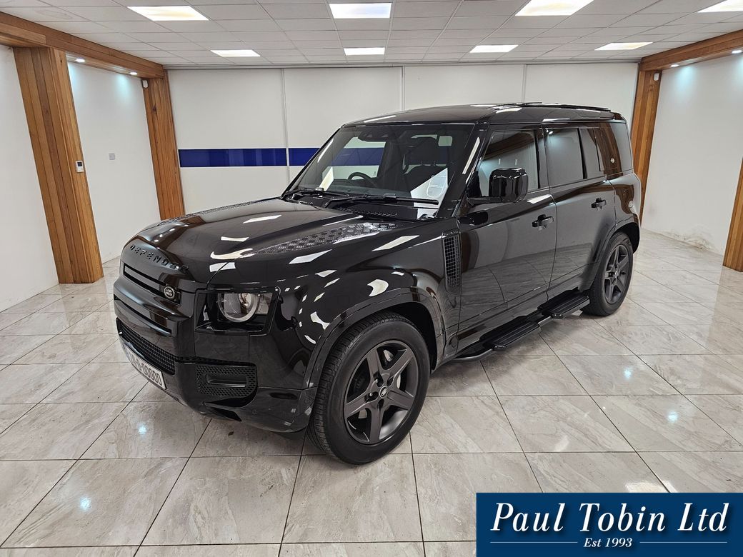 Image for 2024 Land Rover Defender 6 SEATER !