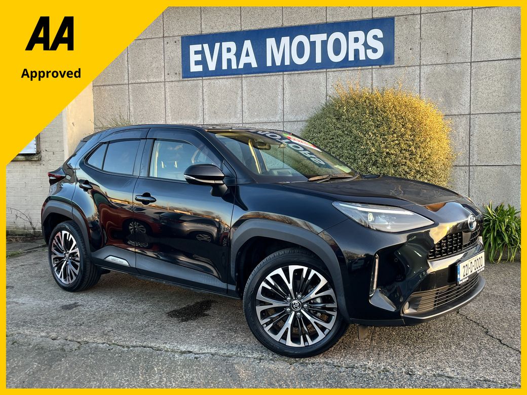 Image for 2022 Toyota Yaris Cross Z HYBRID AUTOMATIC 1.5 PETROL //LOW MILES//HIGH SPEC//HEATED SEATS//POWER TAILGATE//KEYLESS ENTRY//