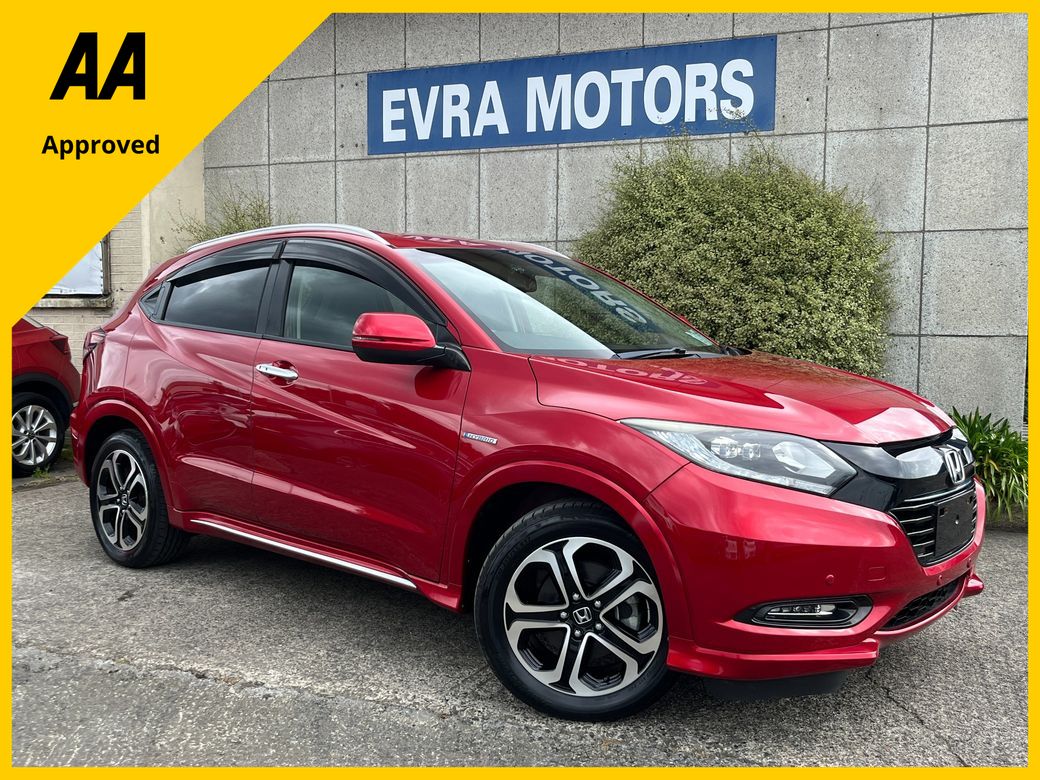Image for 2017 Honda Vezel HR-V Z SENSING AUTOMATIC HYBRID 1.5 PETROL //VERY LOW MILES//HALF LEATHER HEATED SEATS//ADAPTIVE CRUISE CONTROL//REVERSE CAMERA//KEYLESS ENTRY//