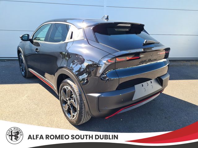Image for 2025 Alfa Romeo Junior "Electtrica Speciale Model " EV; Fully Electric