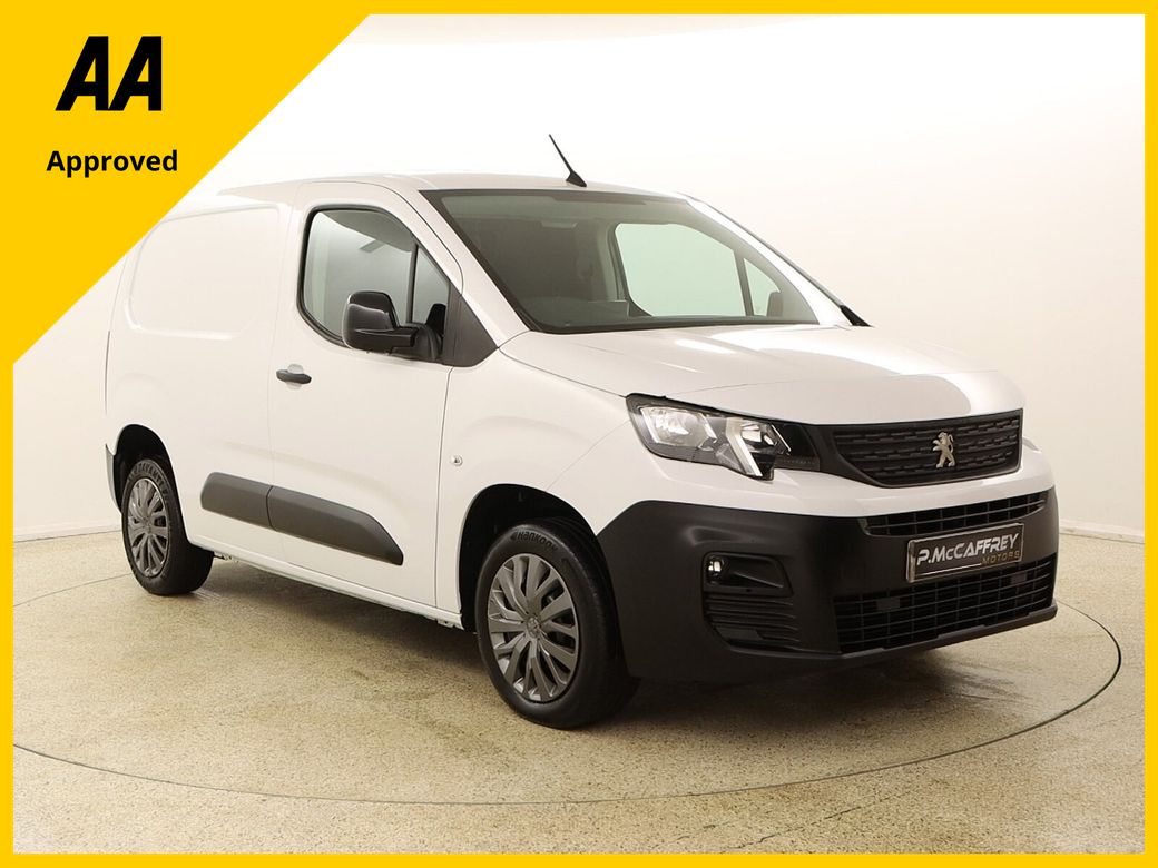 Image for 2022 Peugeot Partner 