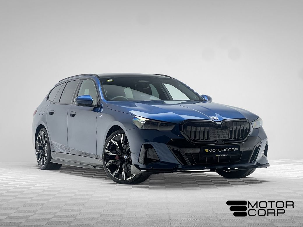 Image for 2025 BMW 5 Series 530E M SPORT PRO TOURING