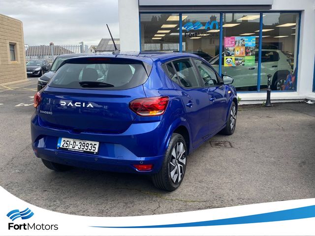 Image for 2025 Dacia Sandero Expression 1.0TC e90 , Petrol , Manual , 6000KMs , 