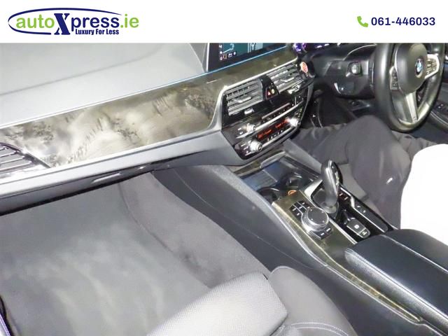 Image for 2017 BMW 5 Series M-SPORT 523d TOURING Automatic