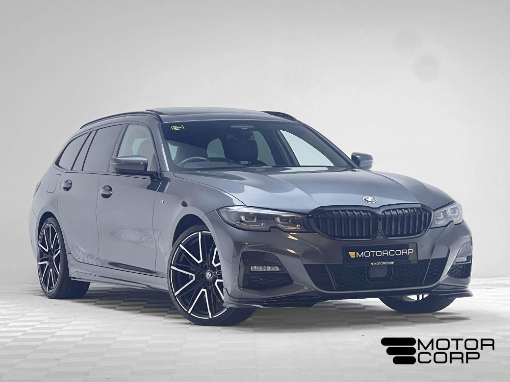 Image for 2021 BMW 3 Series 330E M SPORT XDRIVE *PAN ROOF*