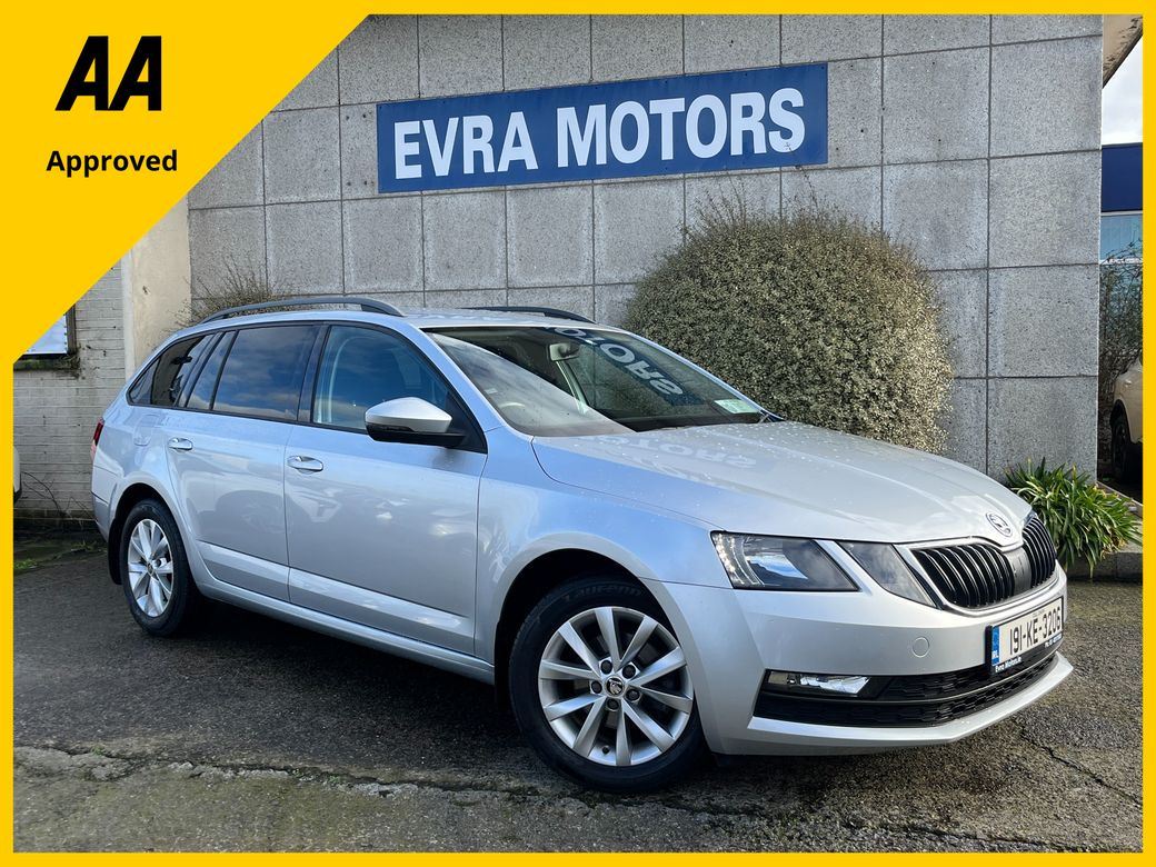 Image for 2019 Skoda Octavia AMBITION ESTATE 1.6 DIESEL //REVERSE CAMERA//CARPLAY//