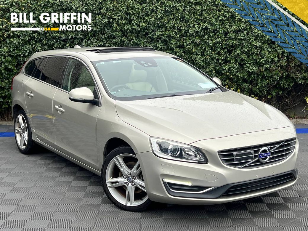 Image for 2017 Volvo V60 D4 CLASSIC 2.0 D // OPENING SUNROOF // LEATHER HEATED SEATS // BLUETOOTH MUSIC