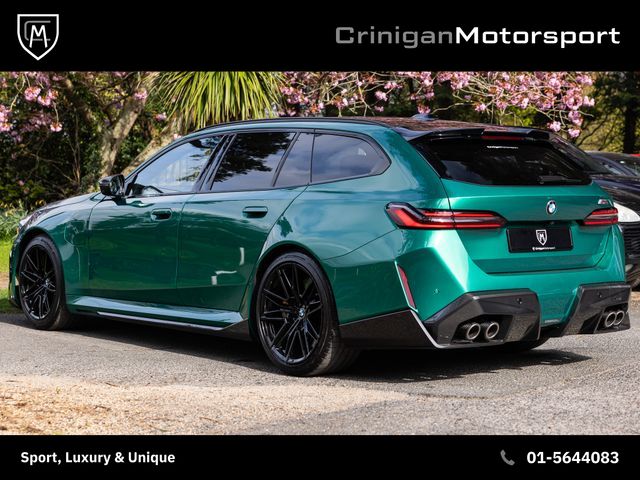 Image for 2025 BMW M5 Ultimate Carbon Touring
