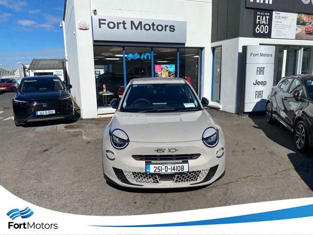 Image for 2025 Fiat 600 Dolcevita 1.2 Hybrid 