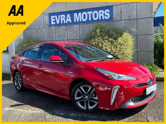 Image for 2019 Toyota Prius PREMIUM TOURING SELECTION AUTOMATIC HYBRID 1.8 PETROL //LOW MILES//MASSIVE SPEC//FULL LEATHER HEATED/COOLED SEATS//REVERSE CAMERA//KEYLESS ENTRY//HEAD UP DISPLAY//ADAPTIVE CRUISE CONTROL//