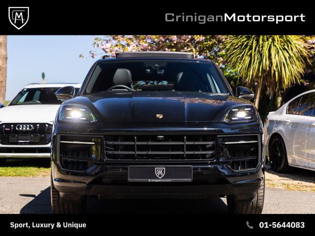 Image for 2025 Porsche Cayenne V6 E-Hybrid 